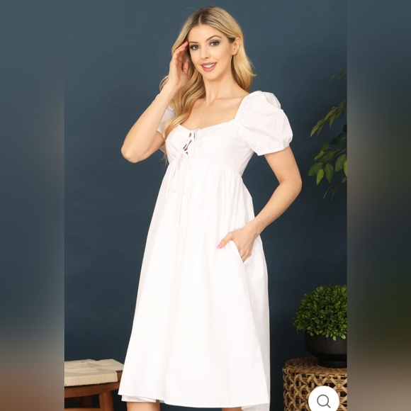 White Dress Puff Sleeve Keyhole Multi-layered Renaissance Spring Wedding Dress - Picture 6 of 6